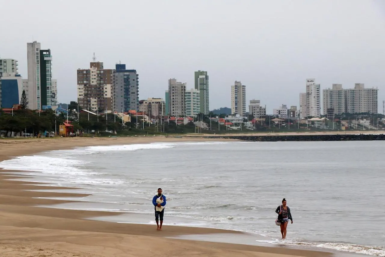 Prázdninový dům Curta Praia De Armacao - Casa Girassol Penha