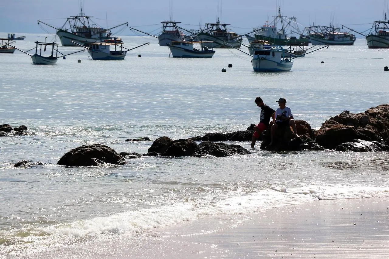 Casa de Férias Curta Praia de Armação - Casa Girassol Penha