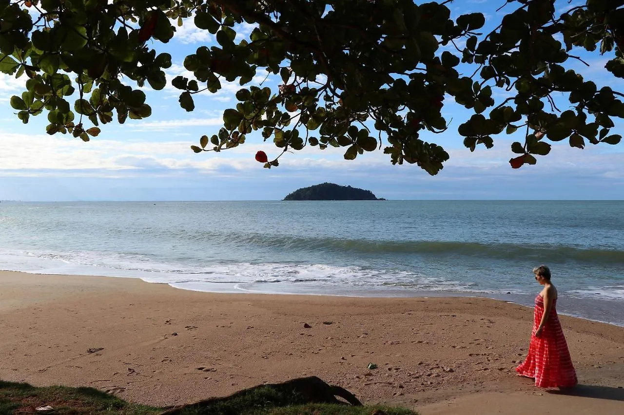 Curta Praia de Armação - Casa Girassol Penha