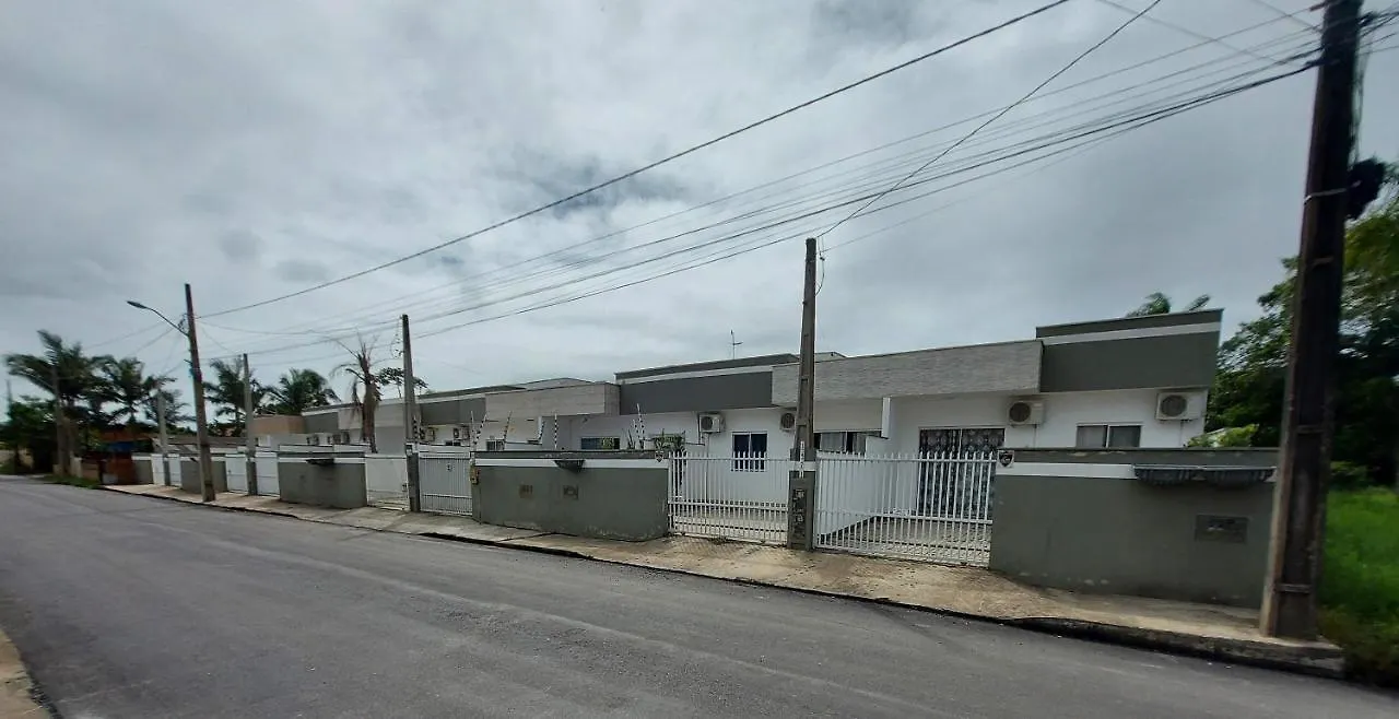 Curta Praia de Armação - Casa Girassol Penha  Casa de Férias Penha (Santa Catarina)